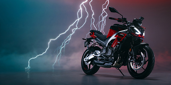 2025 Aprilia Tuono 457