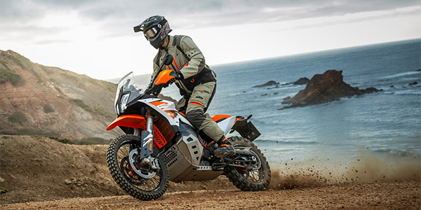 2025-ktm-890-adventure-r